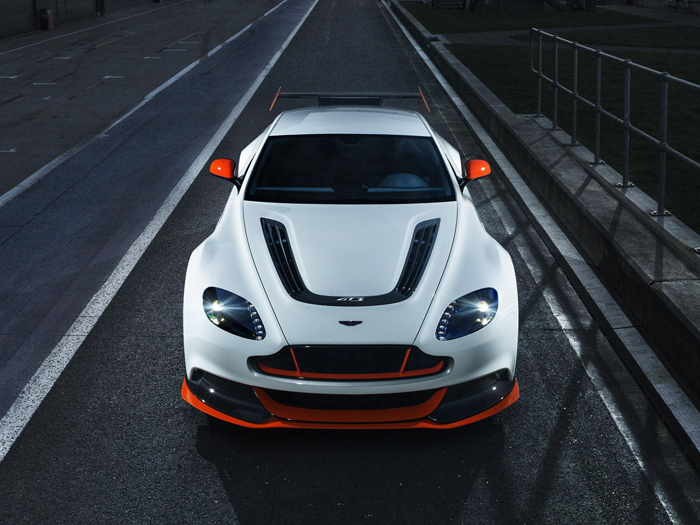 Aston Martin переименует Vantage GT3 по требованию Porsche